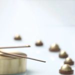 ساعت دیواری طلایی فانتزی